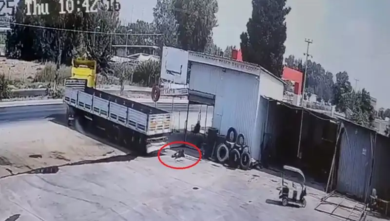 16 Yaşındaki Çocuk İşçinin Acı Ölümü: TIR Altında Kalarak Hayatını Kaybetti