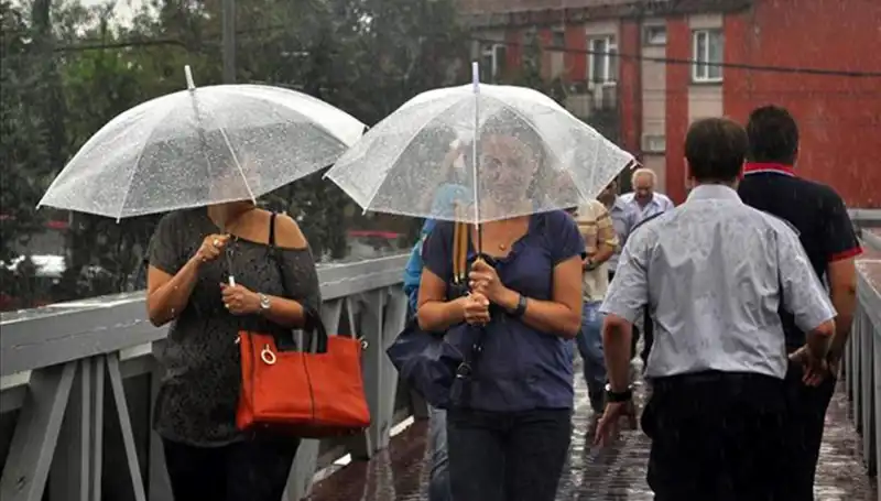 Sıcak Hava Dalgası ve Yoğun Yağışlar Türkiye’yi Etkisi Altına Alıyor