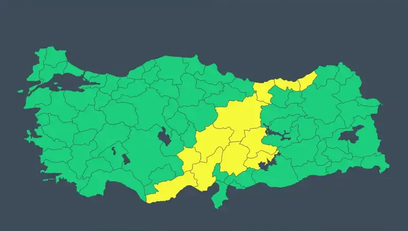 11 İl İçin Sağanak ve Fırtına Uyarısı: Hazırlıklarınızı Tamamlayın!