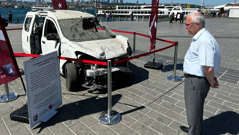 15 Temmuz Darbe Girişimi: Tankların Ezdigi Otomobillerin Sergisi Başlıyor