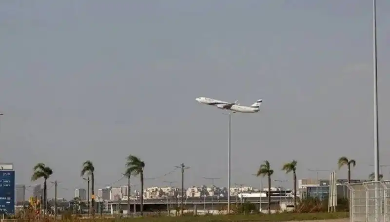 Yemenli Husiler, Ben Gurion Havalimanı'nı Hedef Alarak Uluslararası Gündemi Sarsıyor