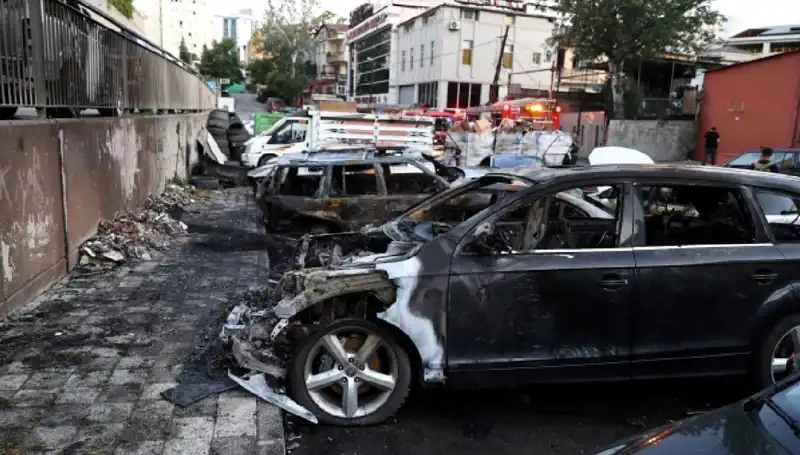 Sanayide Yanan Tamir Araçları, Ekonomik Etkileri ve İtfaiye Mücadelesi